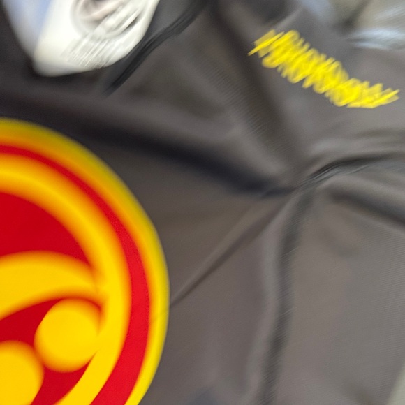 Shoyoroll Rashguard - new no tags Black Red and Yellow Logo short sleeve - Picture 5 of 6